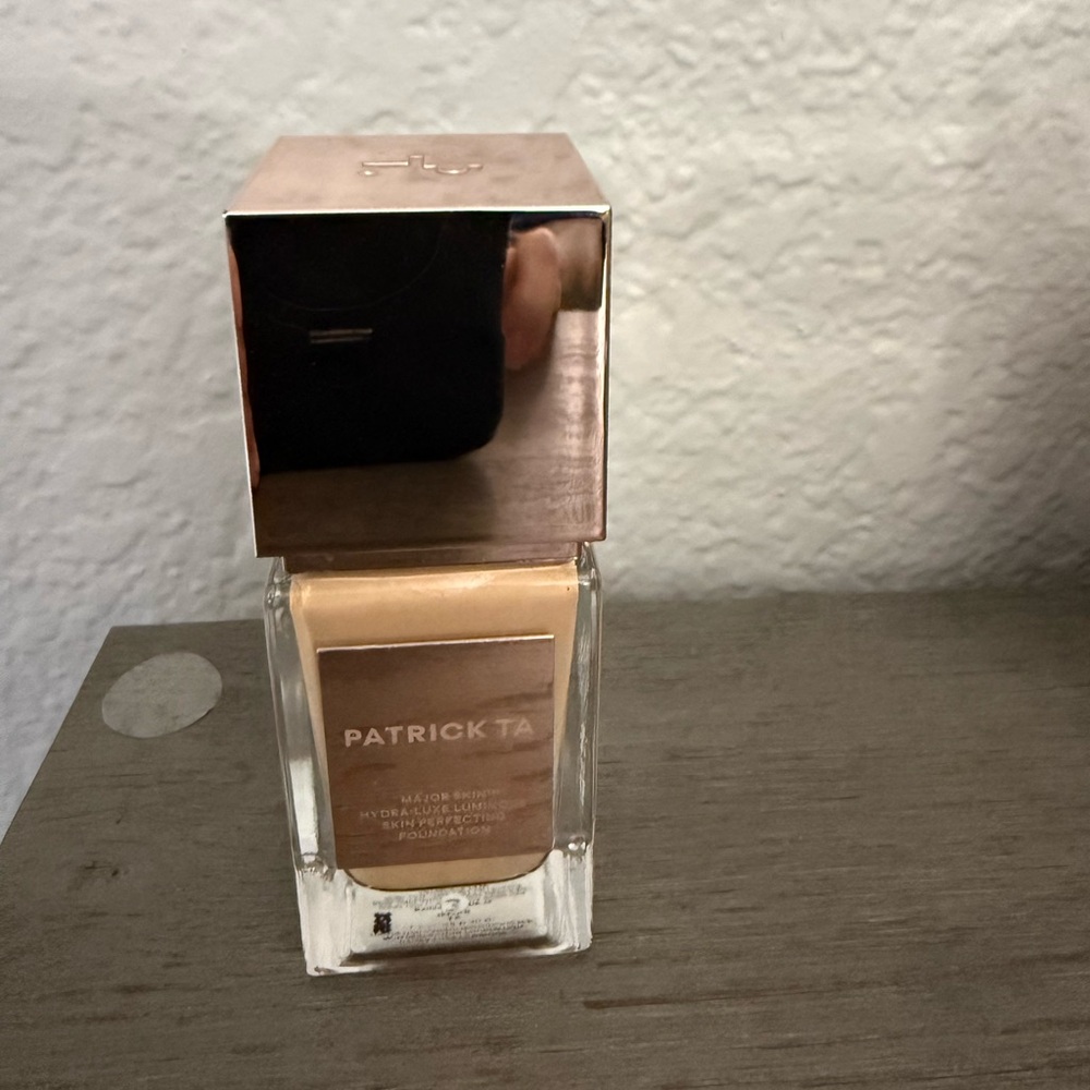 PATRICK TA Liquid Foundation - Olive 13